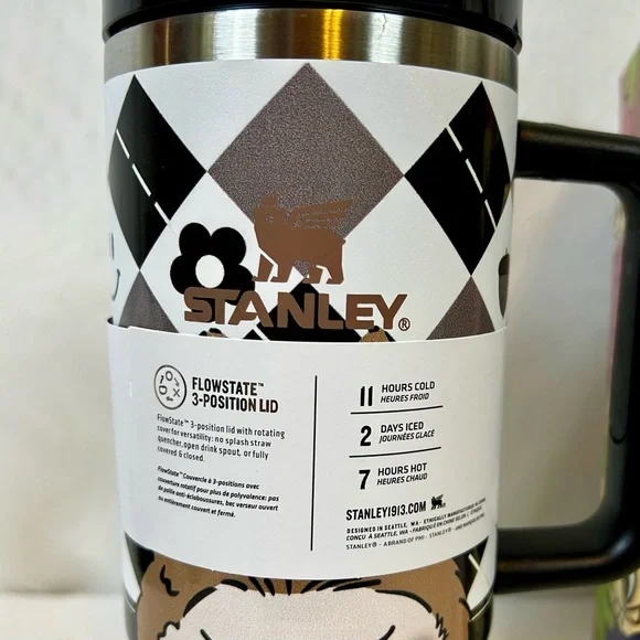 New Stanley Labubu 40 Ounce Quencher H2O Tumbler - Picture 5 of 10